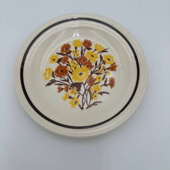 Vintage Bread and Butter Dessert Plate by Homer Laughlin in New Paradise Pattern - Picture 2 of 6